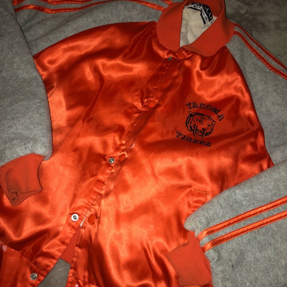 Vintage 1980s Tacoma Tigers Satin Jacket